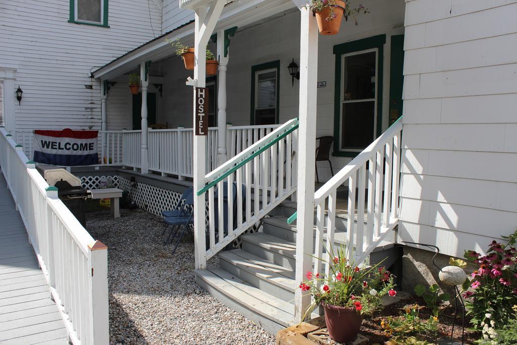 White Mountains Hostel Конвей Екстер'єр фото